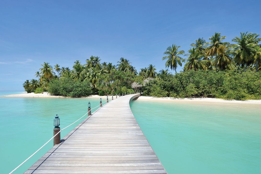 ayada maldives hausriff Vakarufalhi maldives featured