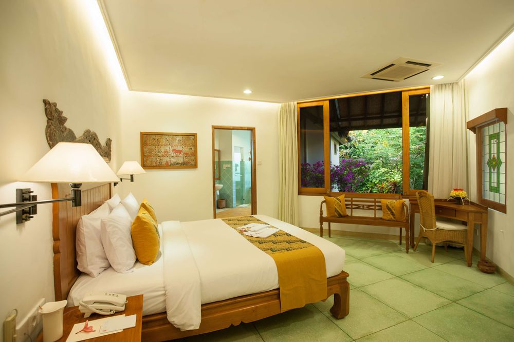 Tandjung Sari Hotel Bali Sanur Beach