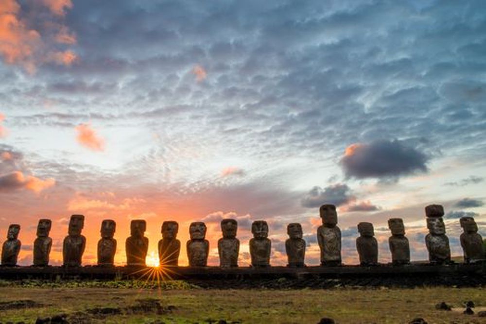 Easter Island Vacation - The Island's Secret | itravel.com
