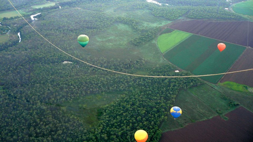 Cairns balloon flight